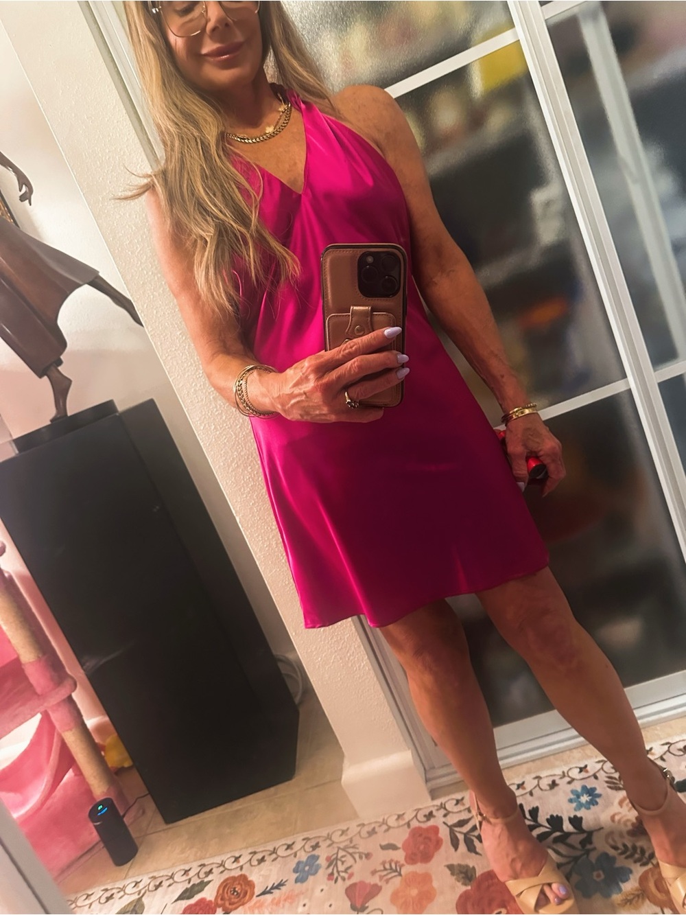 Lucy in the Sky Women’s Fuchsia Halter Mini Dress